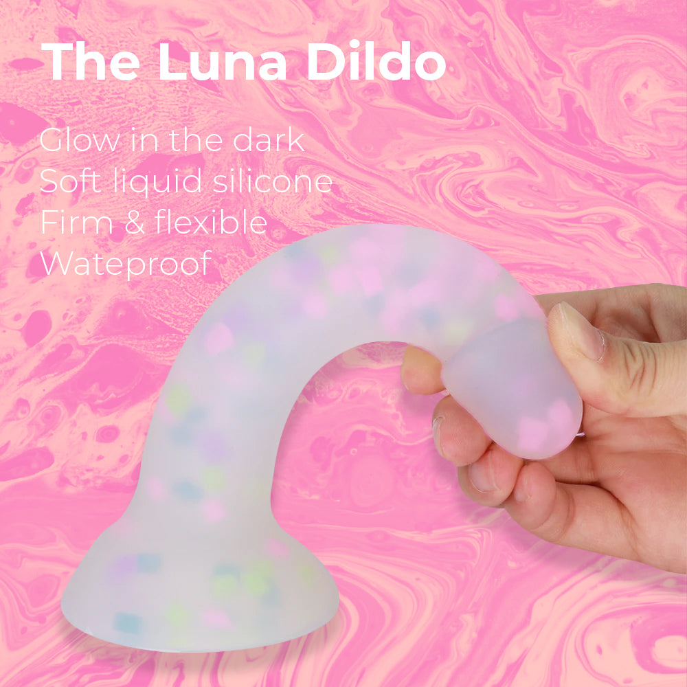 The Luna Dildo